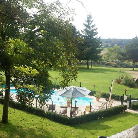Le Logis Du Pressoir Self Catering Gites In Beautiful 18Th Century Estate In The Heart Of The Loire Valley With Heated Pool And Extensive Grounds. Les Bois-d'Anjou Екстер'єр фото