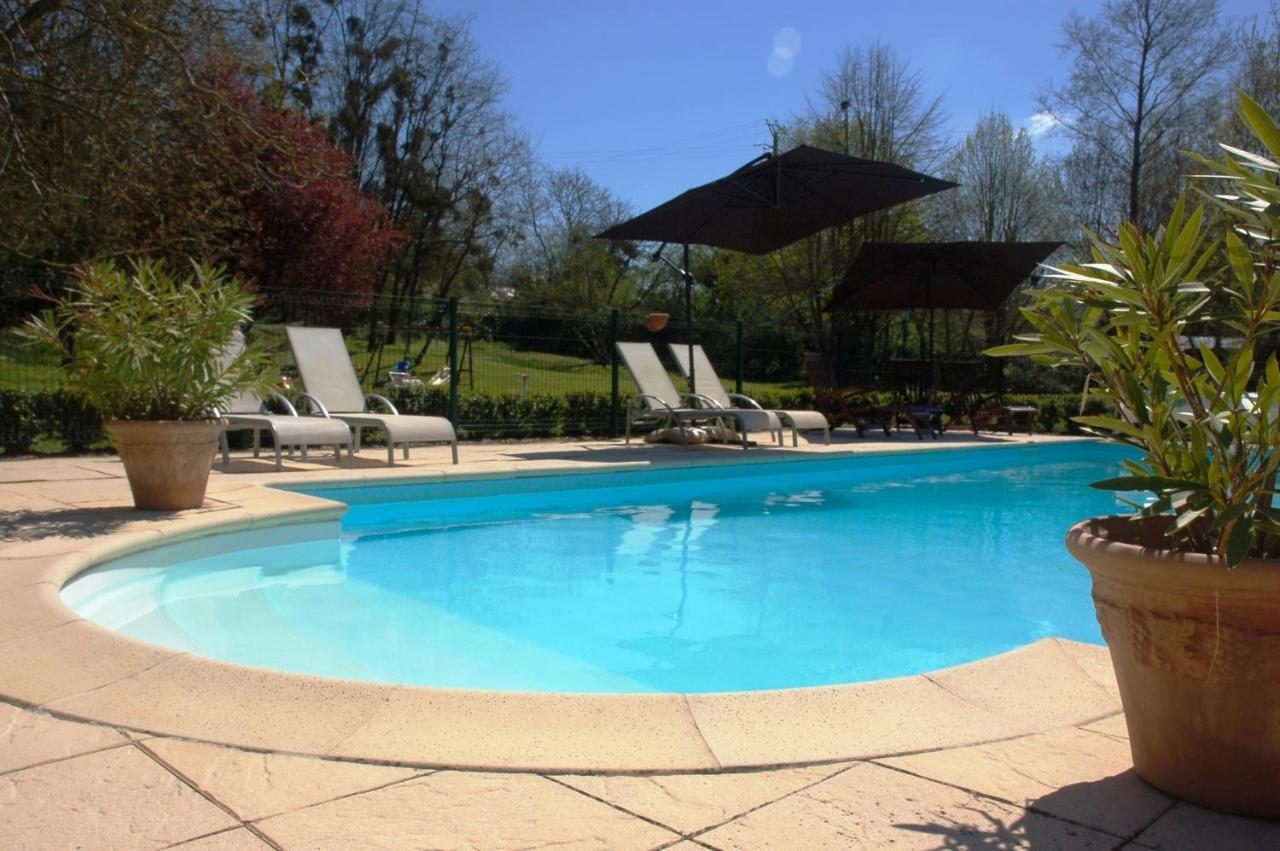 Le Logis Du Pressoir Self Catering Gites In Beautiful 18Th Century Estate In The Heart Of The Loire Valley With Heated Pool And Extensive Grounds. Les Bois-d'Anjou Екстер'єр фото